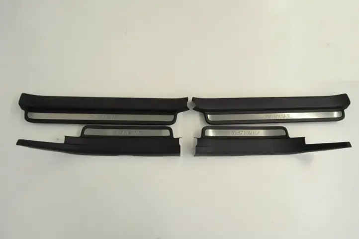 Toyota Avensis T250 (2003 - 2006) 6791405040 Внутренняя обшивка порога (комплект) — фото 1