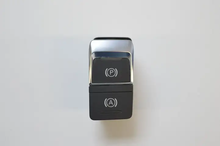 Audi A6 C7 (2011 - 2014) 4G2927225A Кнопка ручного тормоза — фото 1
