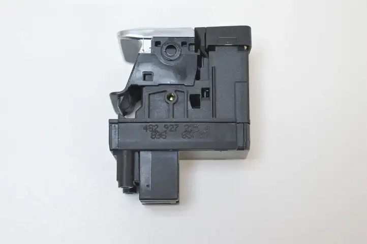 Audi A6 C7 (2011 - 2014) 4G2927225A Кнопка ручного тормоза — фото 4