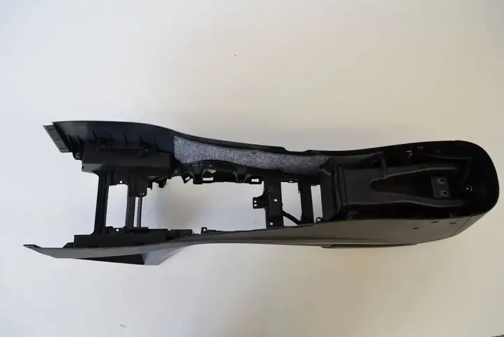 Hyundai i40 (2015 - ) Центральная консоль — фото 4