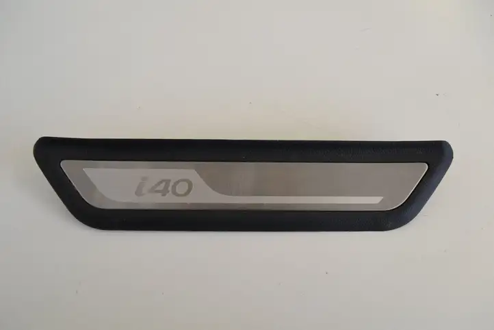 Hyundai i40 (2015 - ) 858733Z100 Внутренняя обшивка порога (комплект) — фото 4