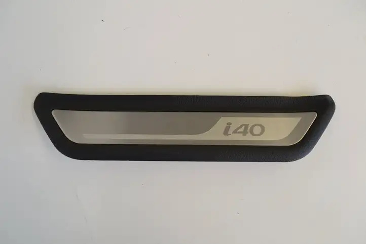 Hyundai i40 (2015 - ) 858733Z100 Внутренняя обшивка порога (комплект) — фото 6