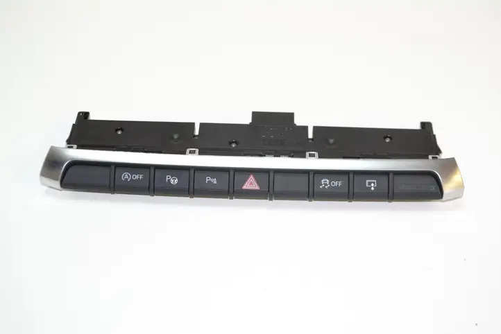 Audi A3/S3 8V (2012 - 2016) 8V0925301R Блок кнопок на панели — фото 1