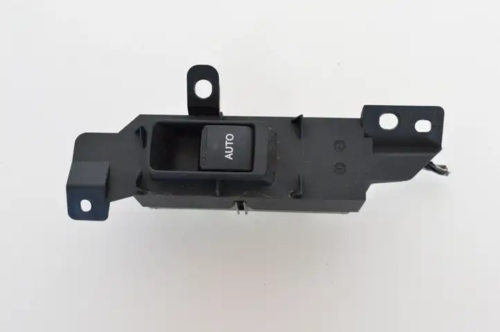Lexus GS 300 350 430 450h (2004 - 2007) 8481030170 Блок кнопок стеклоподъемников — фото 1