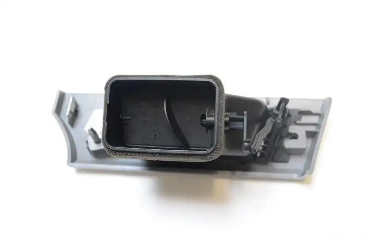 BMW 3 E90 E91 (2005 - 2012) 9123299 Воздушная решетка панели — фото 4