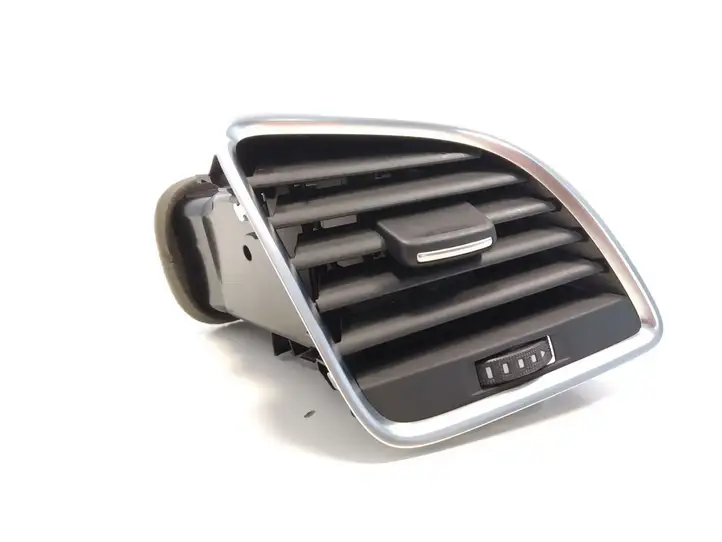 Audi Q3 8U (2011 - 2014) 8U2820902C Боковой воздушный дефлектор — фото 1