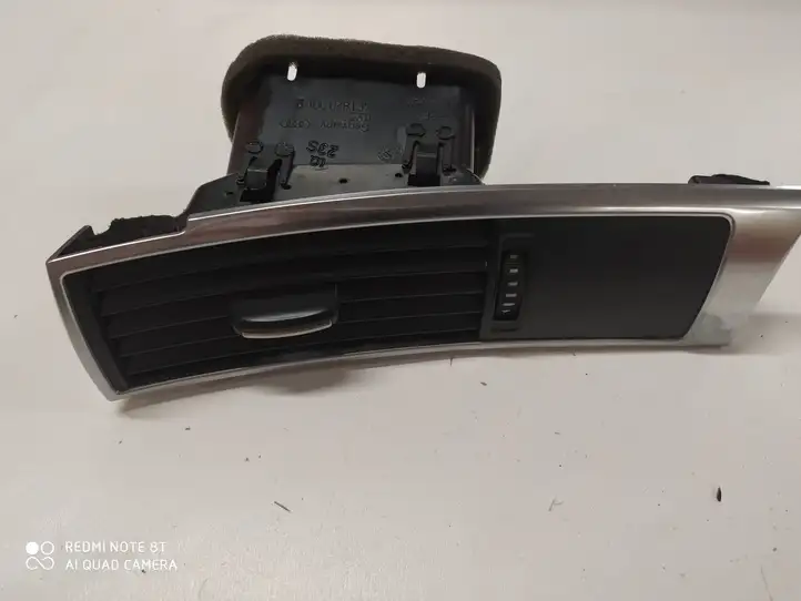 Audi A6 S6 C6 4F (2008 - 2011) 4F1820901D Боковой воздушный дефлектор — фото 1