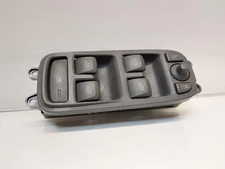 Volvo S60 (2010 - 2013) 31334345 Кнопка стеклоподъемников — фото 1