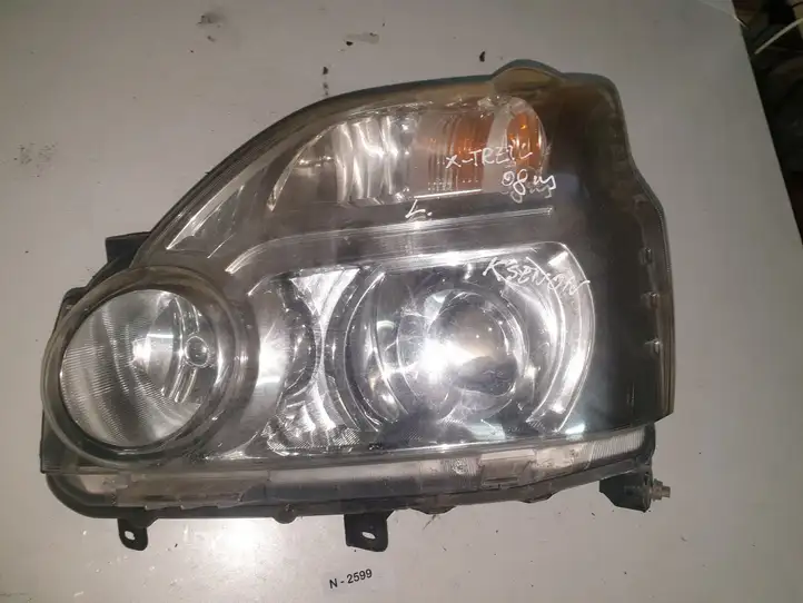 Nissan X-Trail T30 (2001 - 2007) NZMNS111LBNA Передняя фара — фото 1