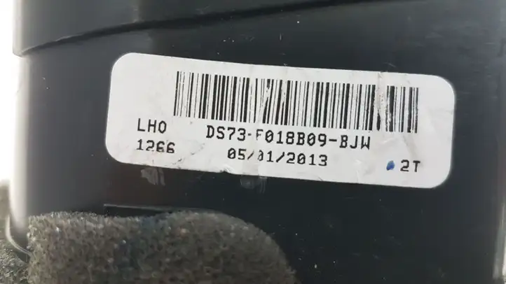 Ford Fusion II (2013 - ) DS73F018B09BJW Боковой воздушный дефлектор — фото 3