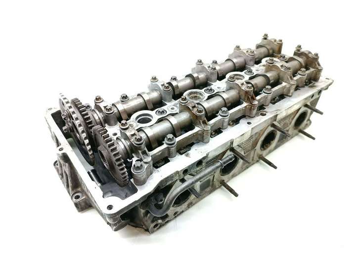 BMW 5 F10 F11 (2009 - 2016)  8513709 Головка