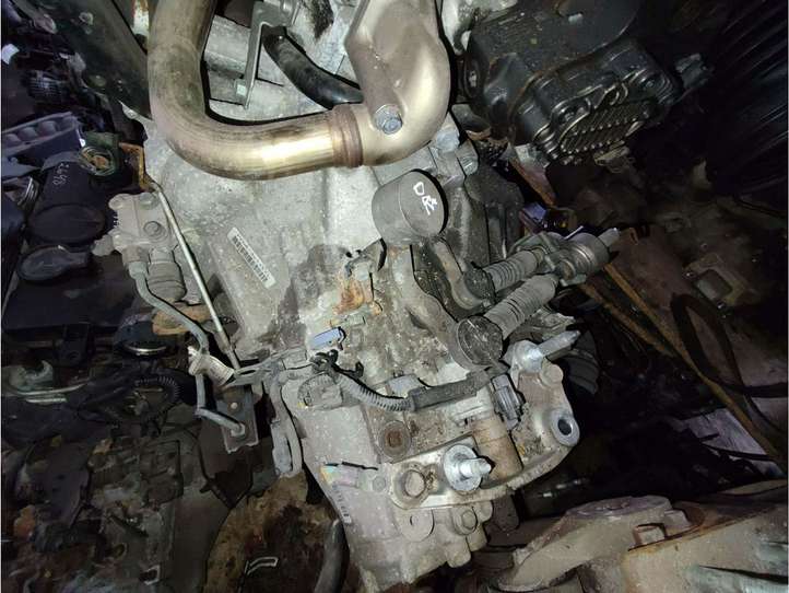 Honda FR-V (2004 - 2009)   Механическая коробка передач, 6 передач