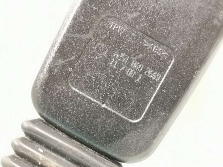 Mercedes-Benz R W251 (2005 - 2013)  A2518602669 Передняя звукоизоляция