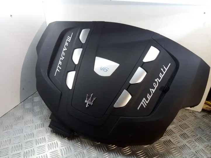 Maserati Ghibli (2013 - 2017) 670005143 Крышка двигателя декоративная — фото 1