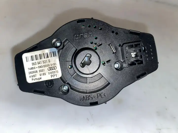 Audi A4 S4 B8 8K (2007 - 2011) 8K0941531G Включатель фонарей — фото 2