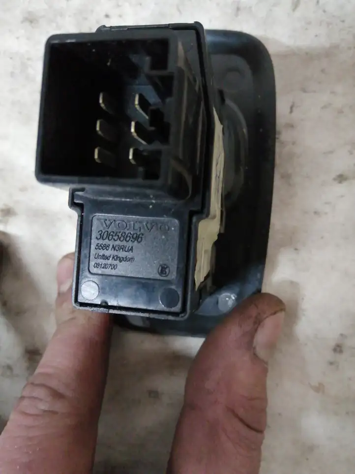 Volvo XC90 (2006 - 2014) 30658696 Блок кнопок стеклоподъемников — фото 1