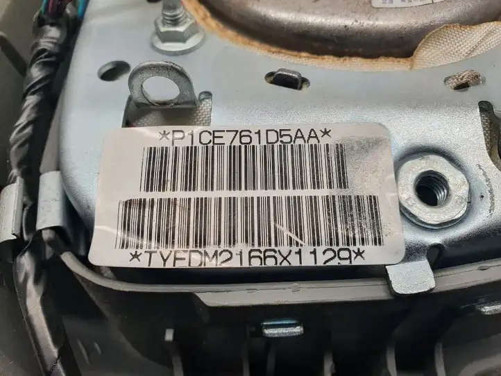 Jeep Grand Cherokee (WK) (2004 - 2010) P1CE761D5AA Подушка безопасности руля — фото 3