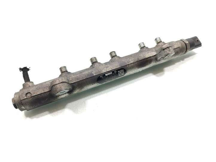 Honda Civic (2001 - 2005)  16610-RSR-E01 Магистральная трубка топлива