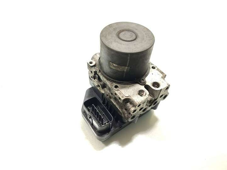 Mazda 6. (2009 - 2012)  GDK4-437A0 Блок ABS