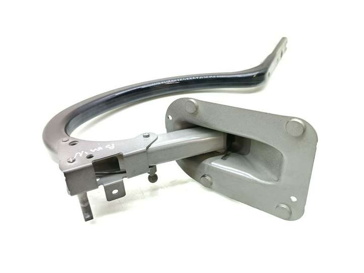 BMW 5 F10 F11 (2009 - 2016)   Петля (петли) задней крышки