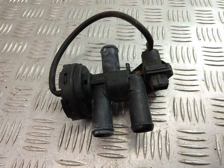Saab 9-5 (1998 - 2005)  90566947 Клапан (клапаны) нагревательного радиатора (яйца)