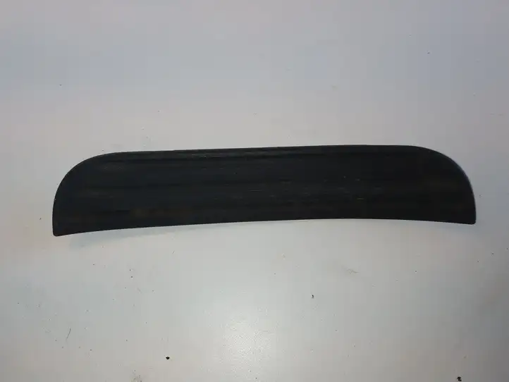 Toyota RAV 4 (XA30) (2006 - 2016) 6791542030 Внутренняя отделка заднего порога — фото 1