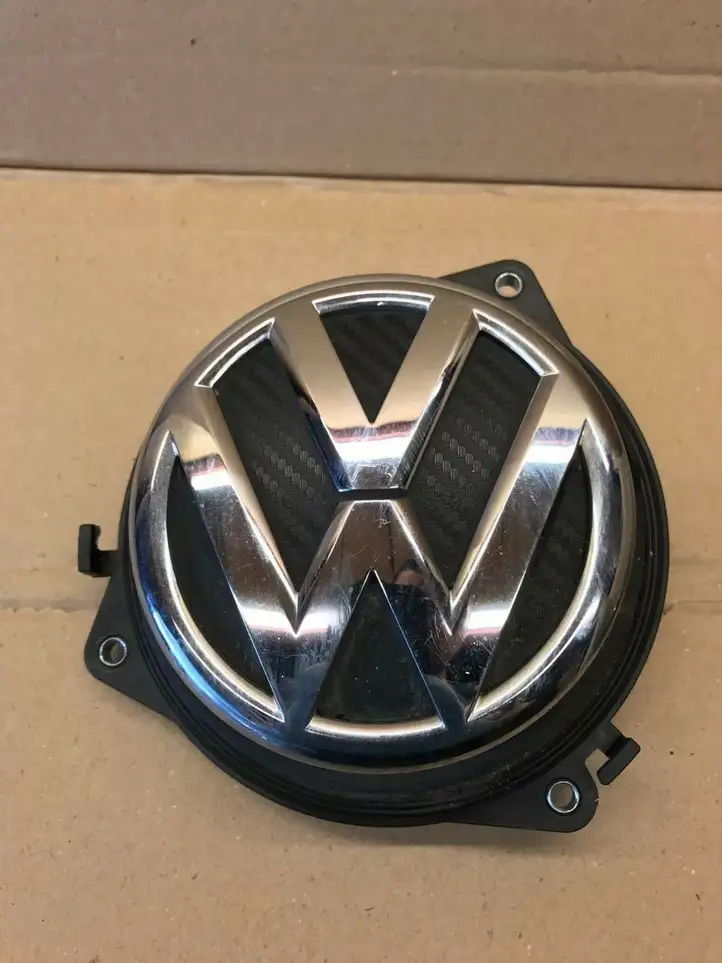 Volkswagen Polo V 6R (2009 - 2015) 6R6827469 Ручка крышки багажника — фото 1