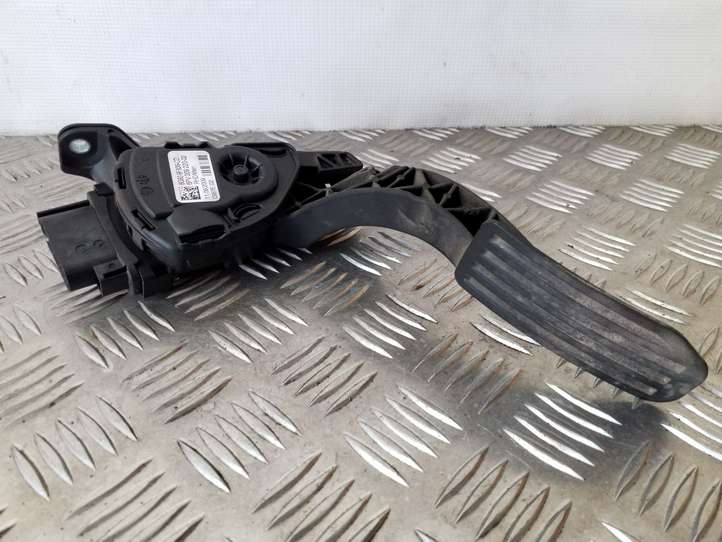 Volvo XC60 (2008 - 2013)  6G929F836CD Педаль акселератора