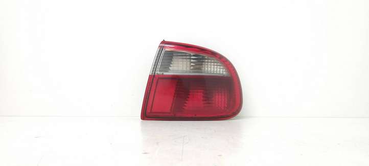Seat Toledo II (1M) (1998 - 2006)  1M5945096B Задний фонарь в кузове