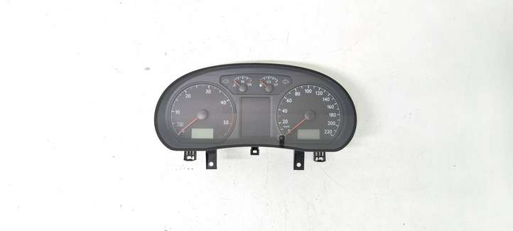 Volkswagen Polo (2001 - 2005)  6Q0920800E Спидометр (приборный щиток)