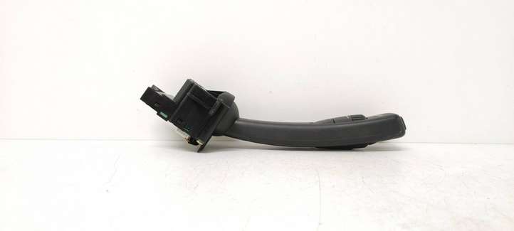Volvo V50 (2004 - 2008)  17D770 Ручка стеклоочистителей
