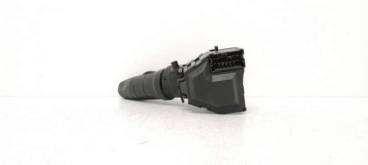 Nissan Almera N16 (2000 - 2010)  25260 Ручка стеклоочистителей