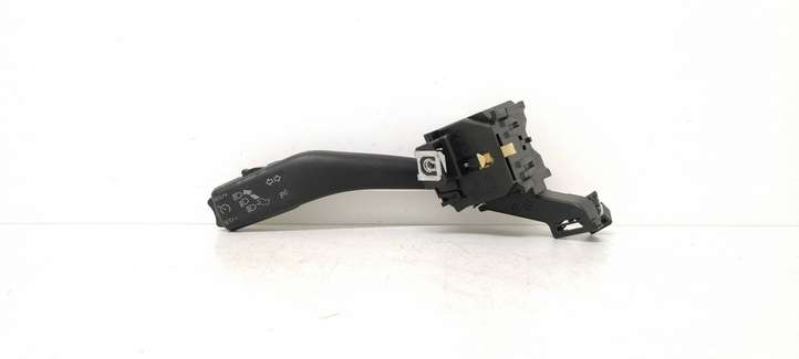 Skoda Octavia Mk2 (1Z) (2004 - 2013)  1K0953513G Ручка поворотов/ фонарей