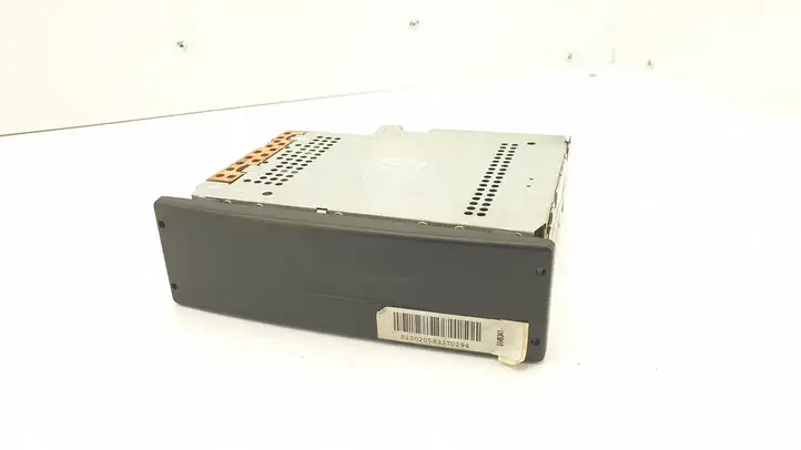 Renault Espace - Grand espace IV (2004 - 2014) 8200205833C Усилитель звука — фото 1