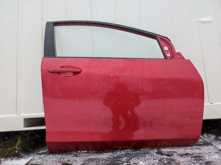 Mazda 2. (2007 - 2010)   Дверь