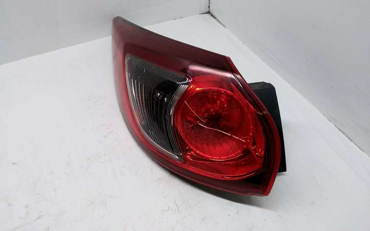 Mazda CX-5 (2012 - 2015)  KD5451160 Задний фонарь в кузове
