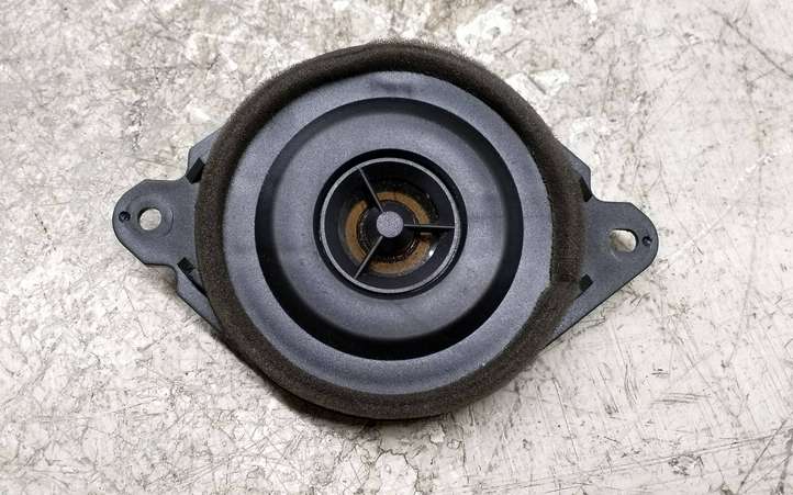 Mazda CX-5 (2012 - 2015)  KD6266980 Громкоговоритель в панели