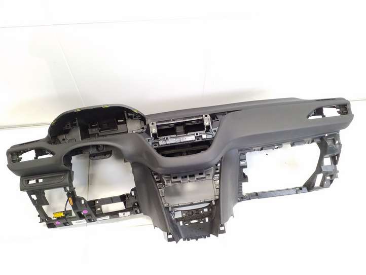 Peugeot 208 (2012 - 2015)  9672848580 Панель