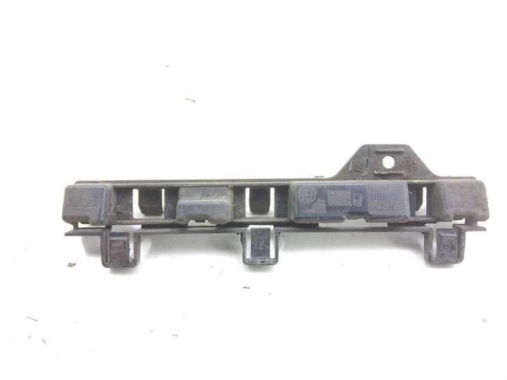 BMW 3 F30 F35 F31 (2012 - 2018)  51777240873 Держатель крыла