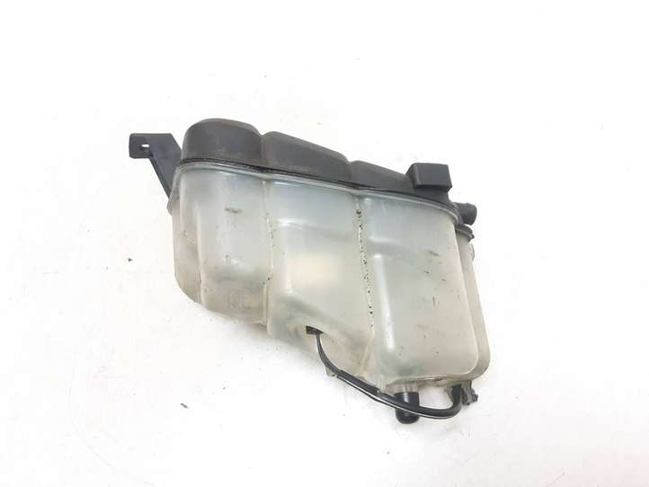 Volvo XC60 (2008 - 2013)  6G98K218D2L4A Расширительный бачок охлаждающей жидкости