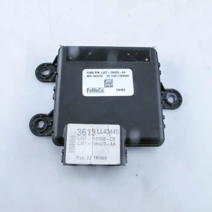 Ford Kuga III (2020 - ) LJ6T19H423AA Модуль управления камерой — фото 1