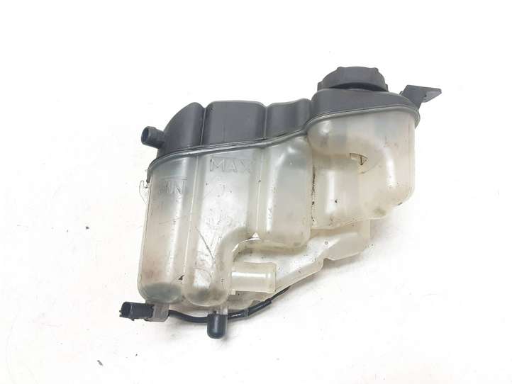 Volvo XC60 (2008 - 2013)  6G98K218D2L4A Расширительный бачок охлаждающей жидкости