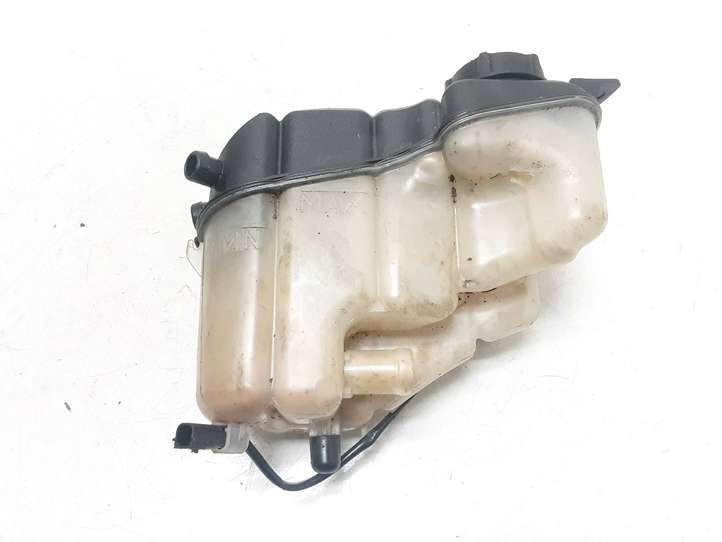 Volvo XC60 (2008 - 2013)  6G98K218D2L4A Расширительный бачок охлаждающей жидкости