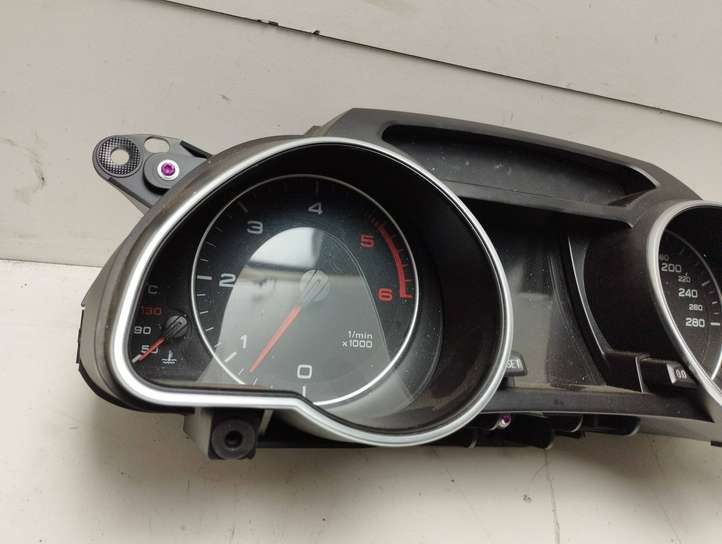 Audi A5 (2007 - 2011)  8T0920931A Спидометр (приборный щиток)