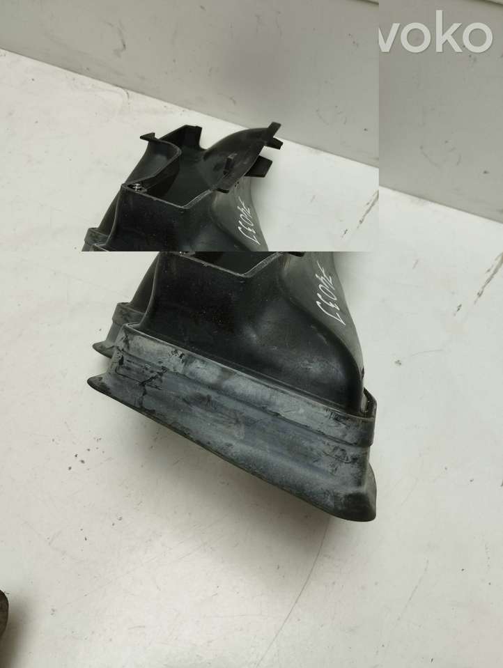 Audi A8 (2013 - 2017)  4H0129618D Деталь (детали) канала забора воздуха