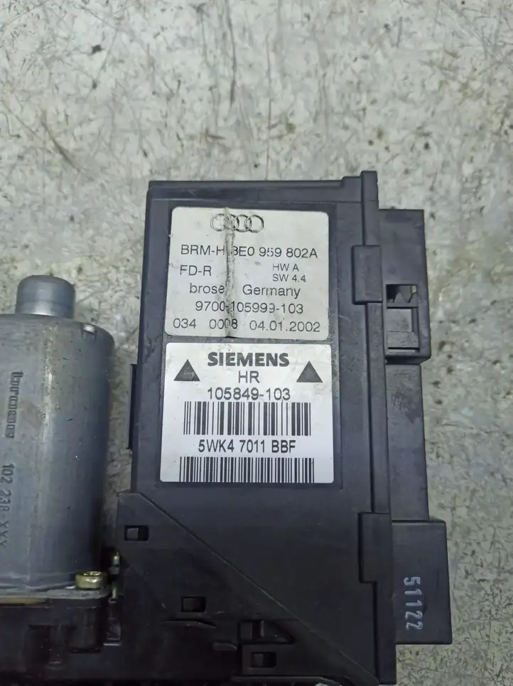 Audi A4 S4 B6 8E 8H (2000 - 2006) 8E0959802A Стеклоподъемник задней двери — фото 2