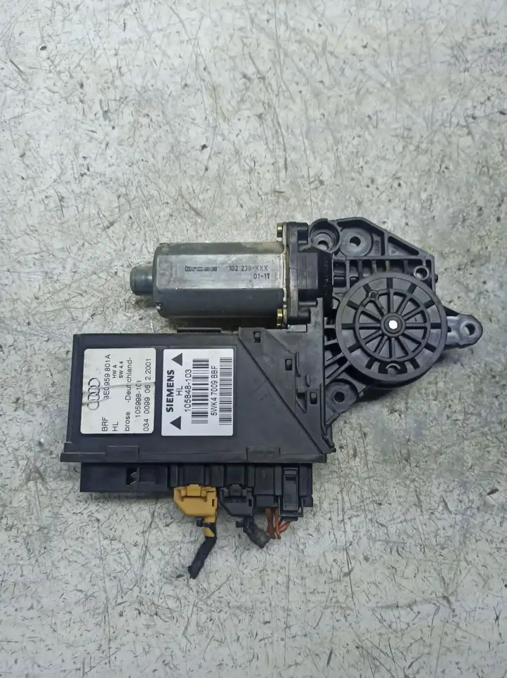 Audi A4 S4 B6 8E 8H (2000 - 2006) 8E0959801A Стеклоподъемник задней двери — фото 1
