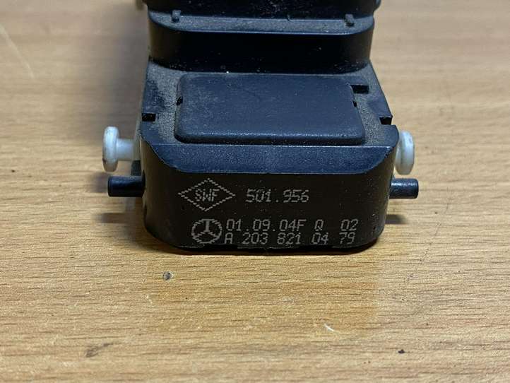 Mercedes-Benz C W203 (2000 - 2007)  A2038210479 Кнопка стеклоподъемников