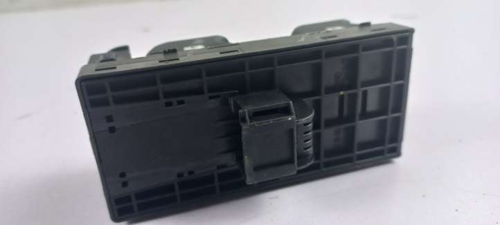 Audi Q3 (2011 - 2014)  8X0959851 Кнопка стеклоподъемников