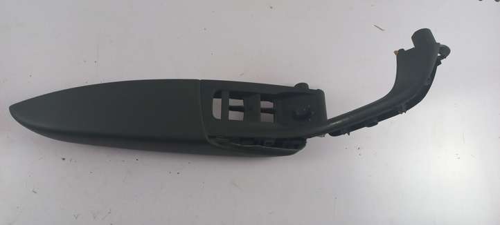 Audi Q3 (2011 - 2014)  8U0876173 Передняя звукоизоляция